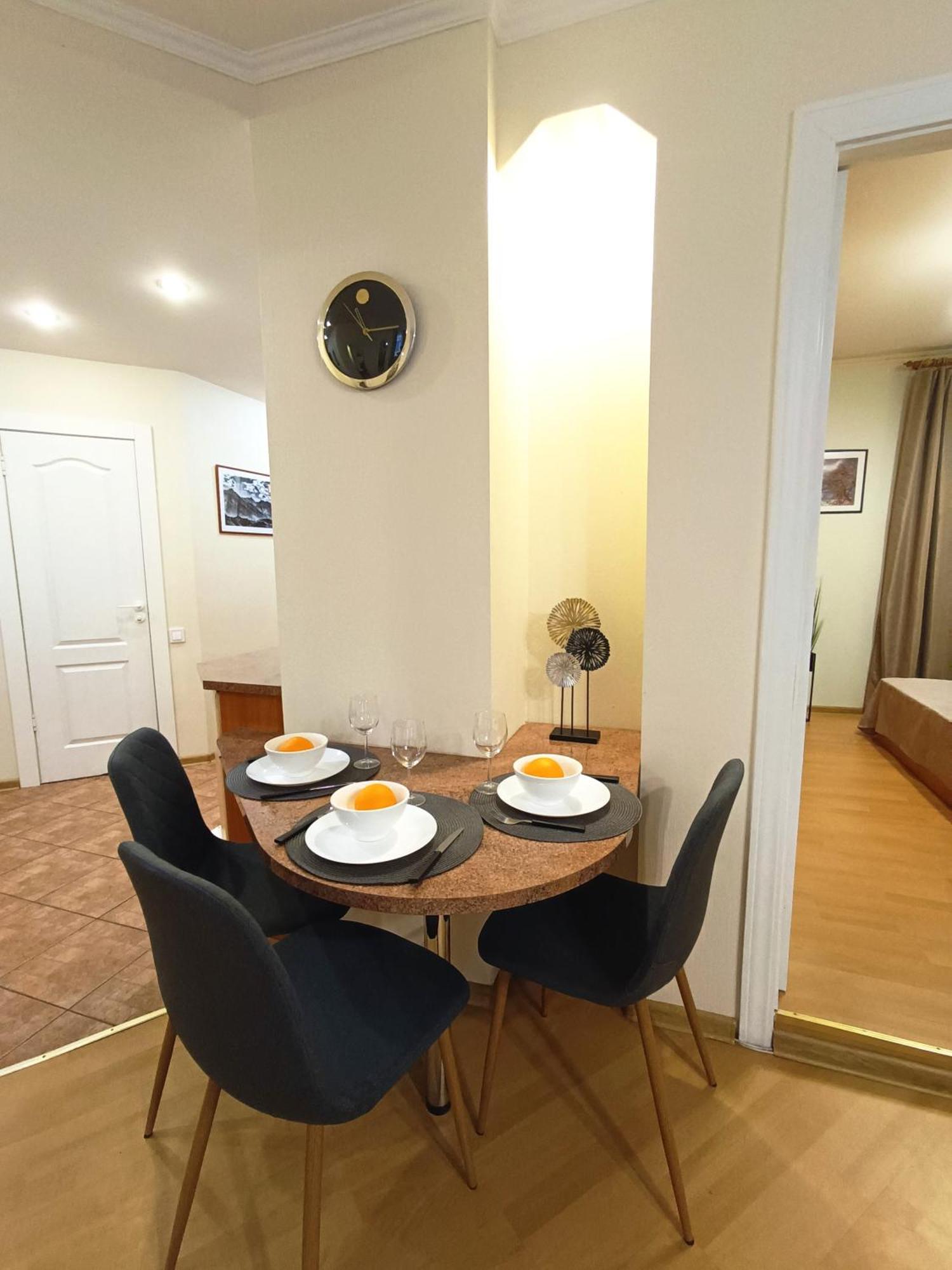 Two Bedroom Apartment In Old Town, Up To 6 Guests 里加 外观 照片
